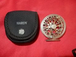 Hardy Ultralite CA DD 5000 -perhokela, Titanium -Halpa Perhonsidonta kauppa DSCN1087